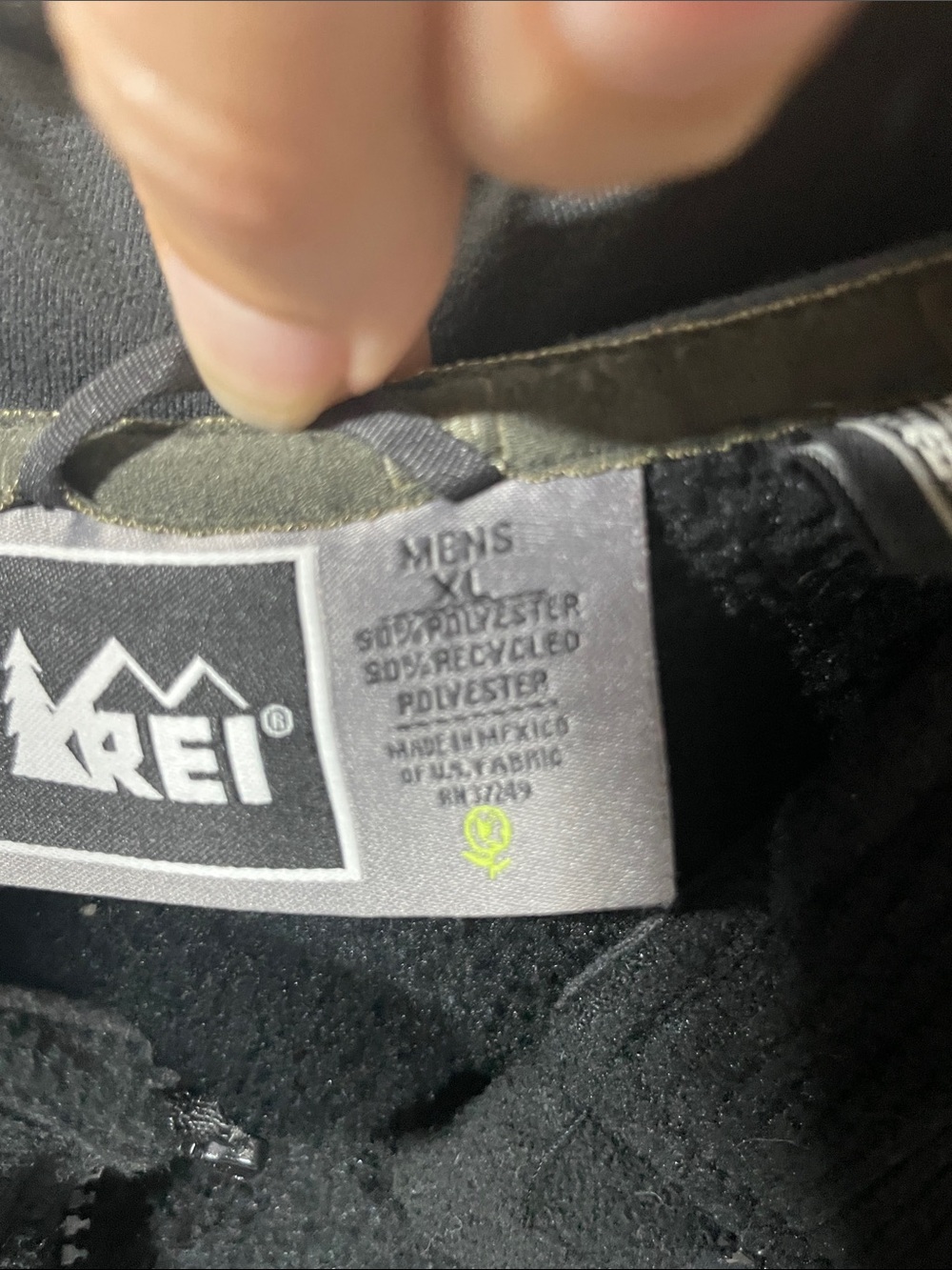 REI Black Zippered Grid Fleece Jacket - Picture 4 of 4